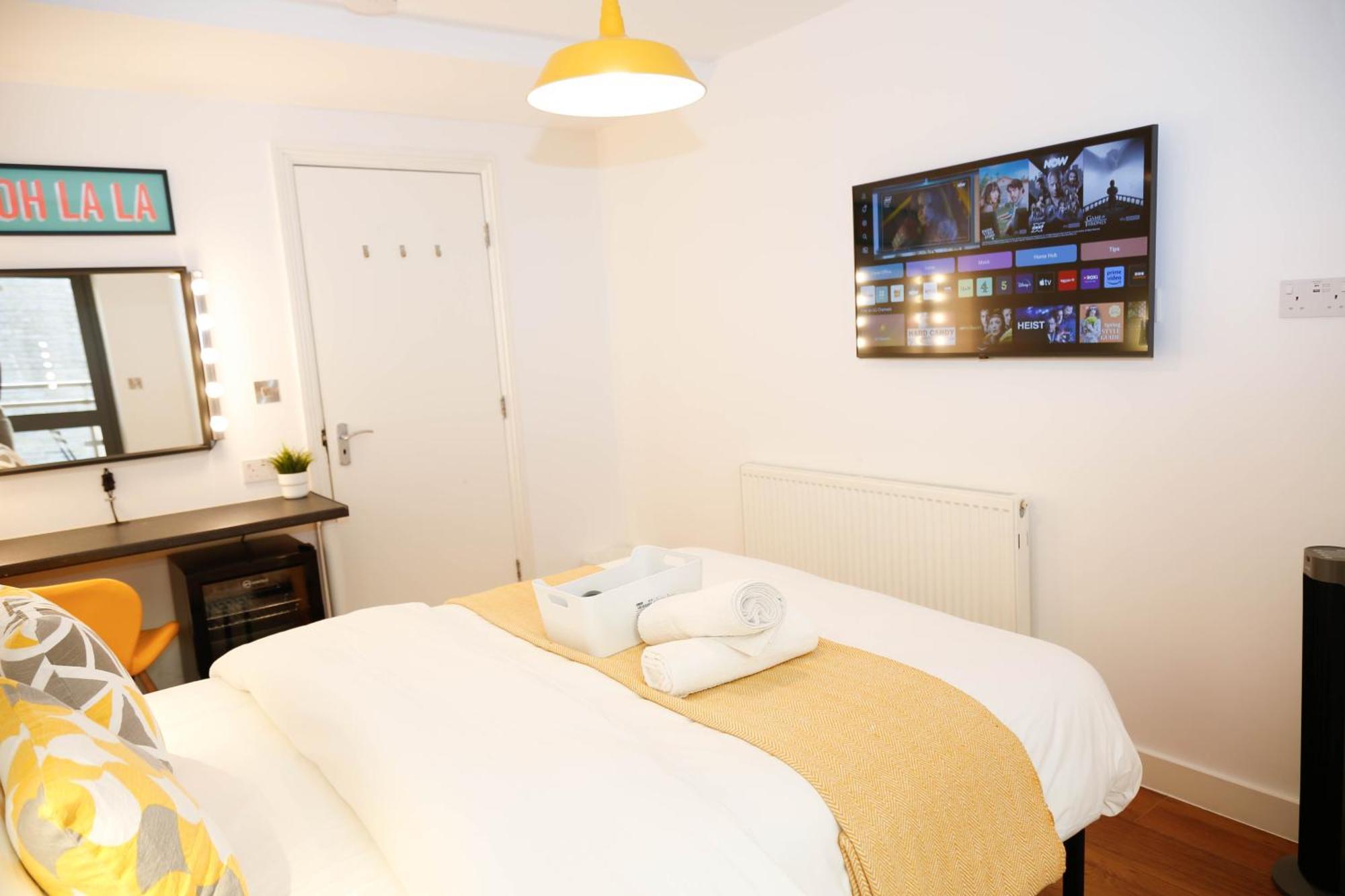 New Luxury Rooms In The Heart Of London Next To Shops, Cafes, Bars & Metro With Shared Bathrooms Exteriör bild