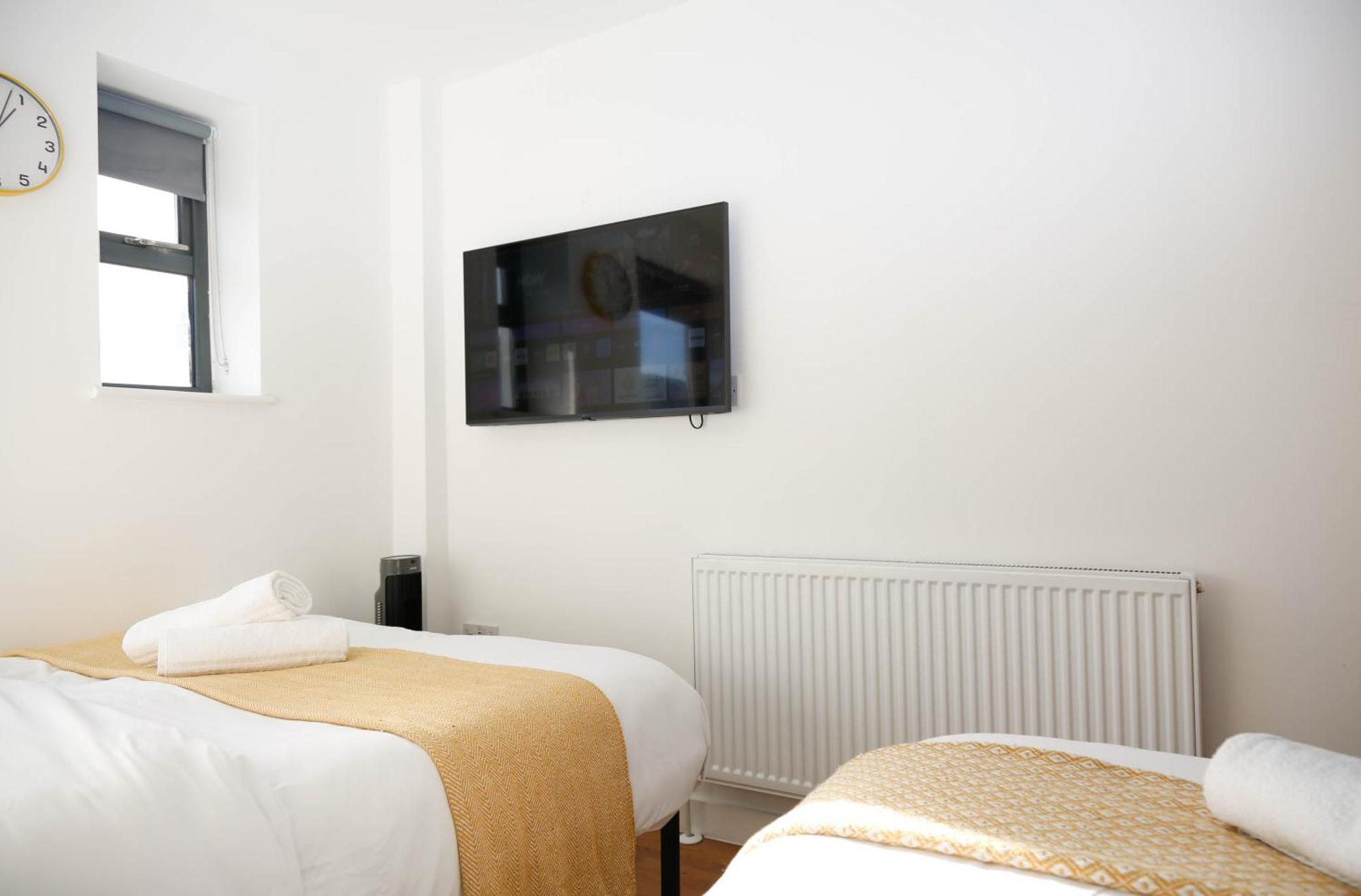 New Luxury Rooms In The Heart Of London Next To Shops, Cafes, Bars & Metro With Shared Bathrooms Exteriör bild