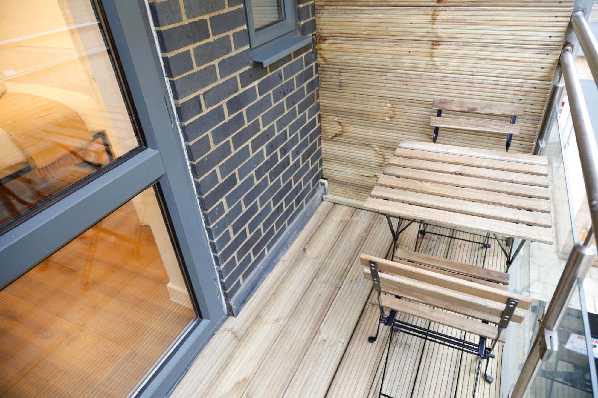 New Luxury Rooms In The Heart Of London Next To Shops, Cafes, Bars & Metro With Shared Bathrooms Exteriör bild