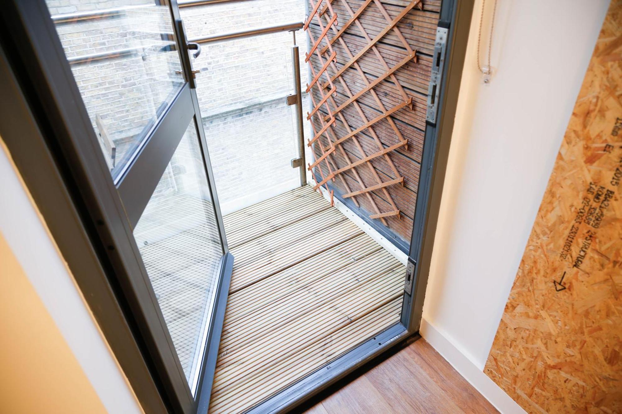 New Luxury Rooms In The Heart Of London Next To Shops, Cafes, Bars & Metro With Shared Bathrooms Exteriör bild