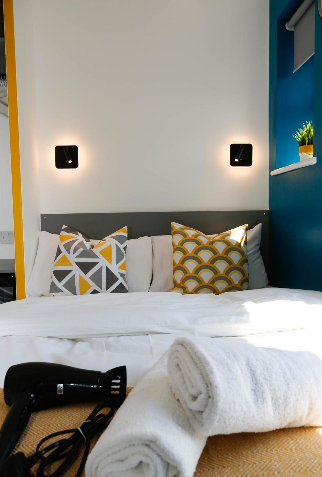 New Luxury Rooms In The Heart Of London Next To Shops, Cafes, Bars & Metro With Shared Bathrooms Exteriör bild