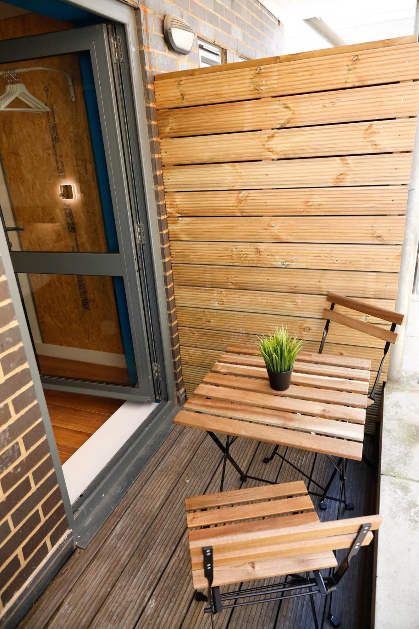 New Luxury Rooms In The Heart Of London Next To Shops, Cafes, Bars & Metro With Shared Bathrooms Exteriör bild