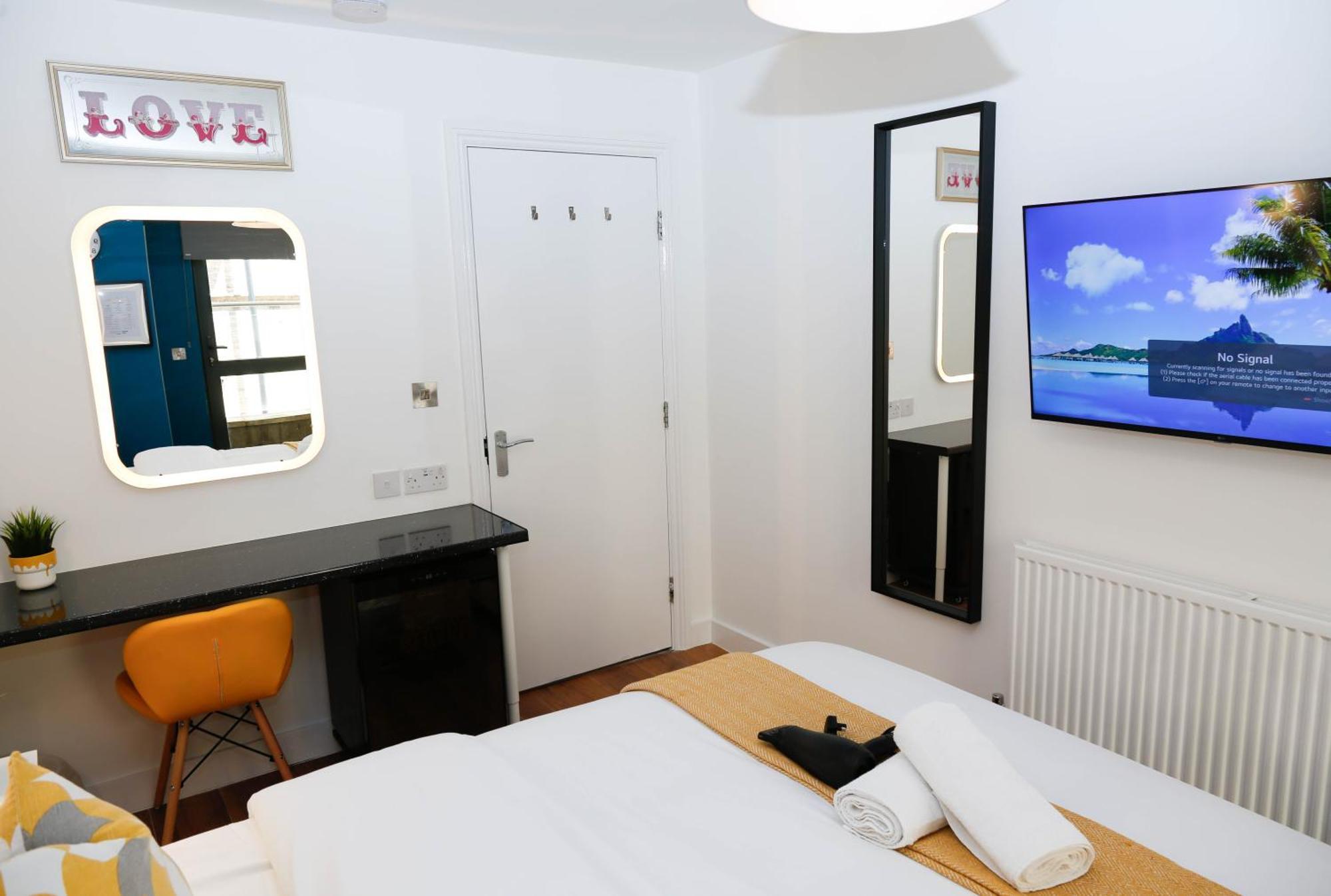 New Luxury Rooms In The Heart Of London Next To Shops, Cafes, Bars & Metro With Shared Bathrooms Exteriör bild